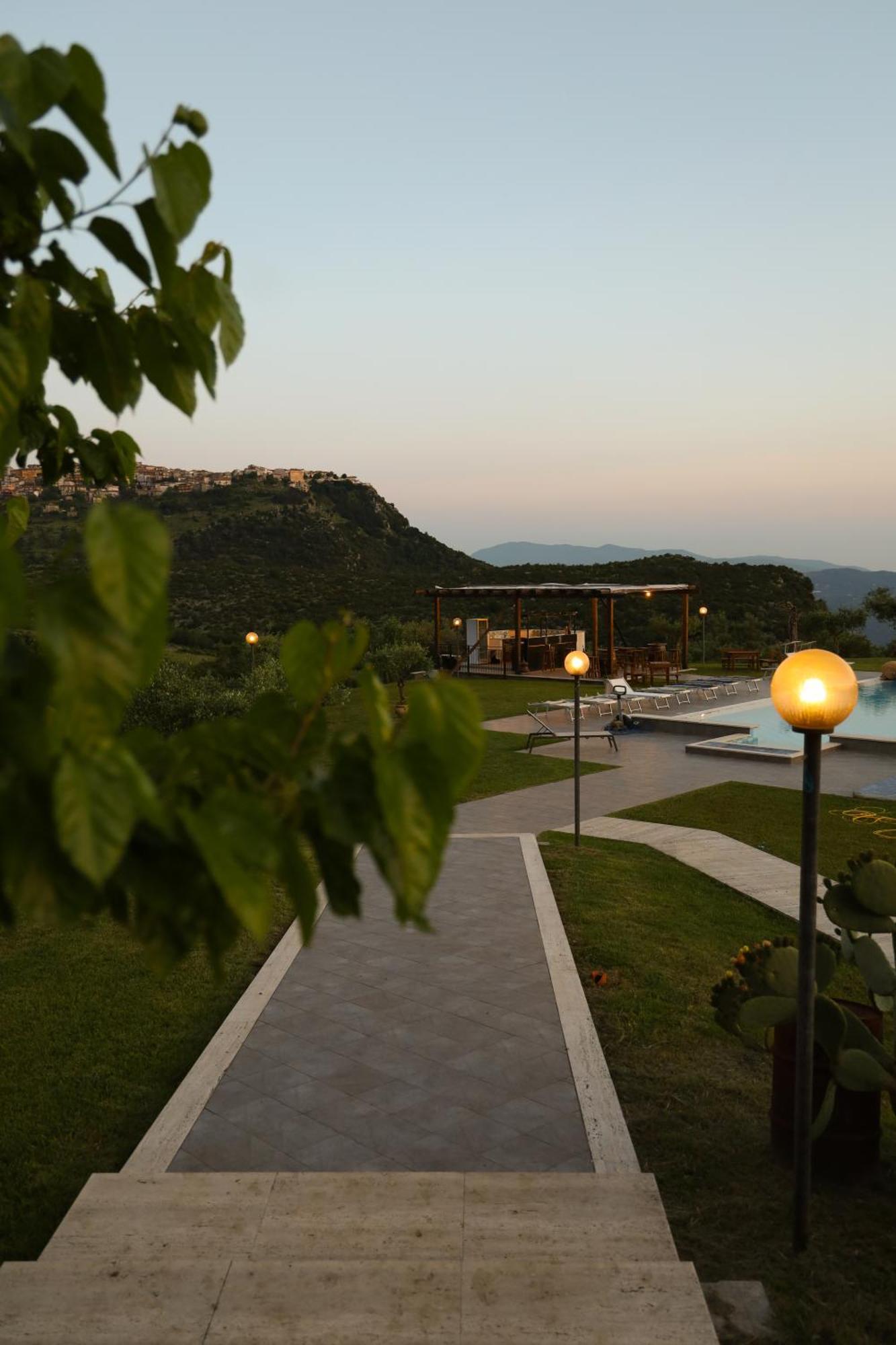 L' Aia Resort Trentinara Eksteriør bilde